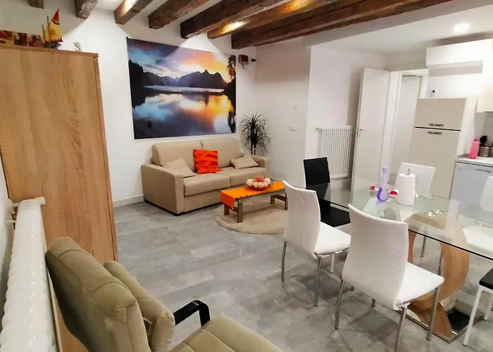 Corte Morandi * Venice